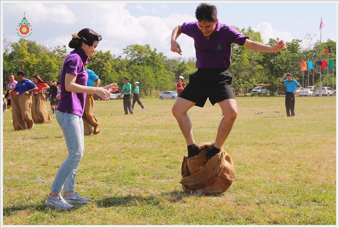 PBTeachersport18Nov2563G